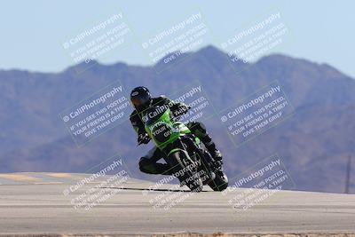 media/Mar-24-2025-Moto Forza (Mon) [[57ce5c5cff]]/3-Beginner Group/Session 4 (Turn 9)/